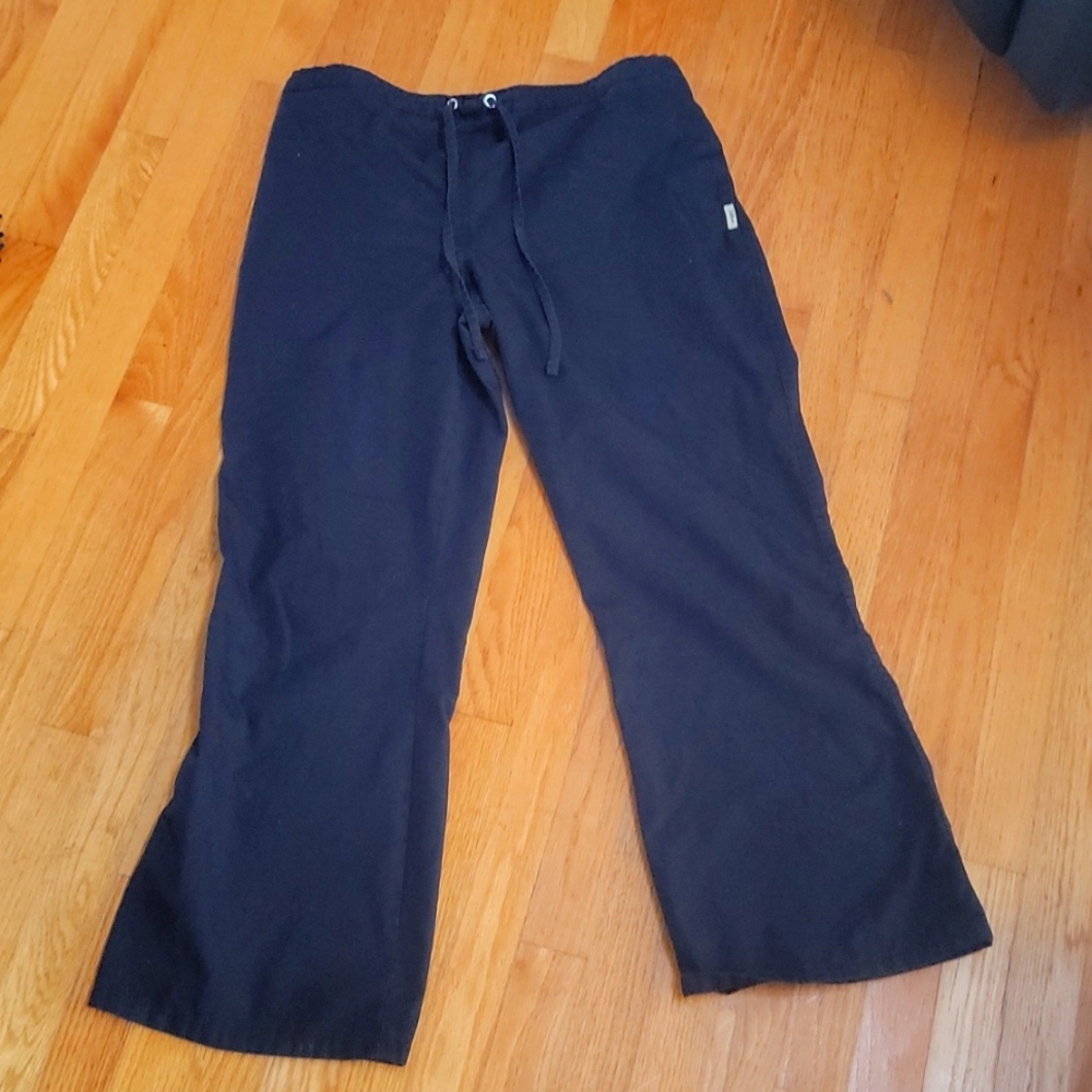 Black scrub pants